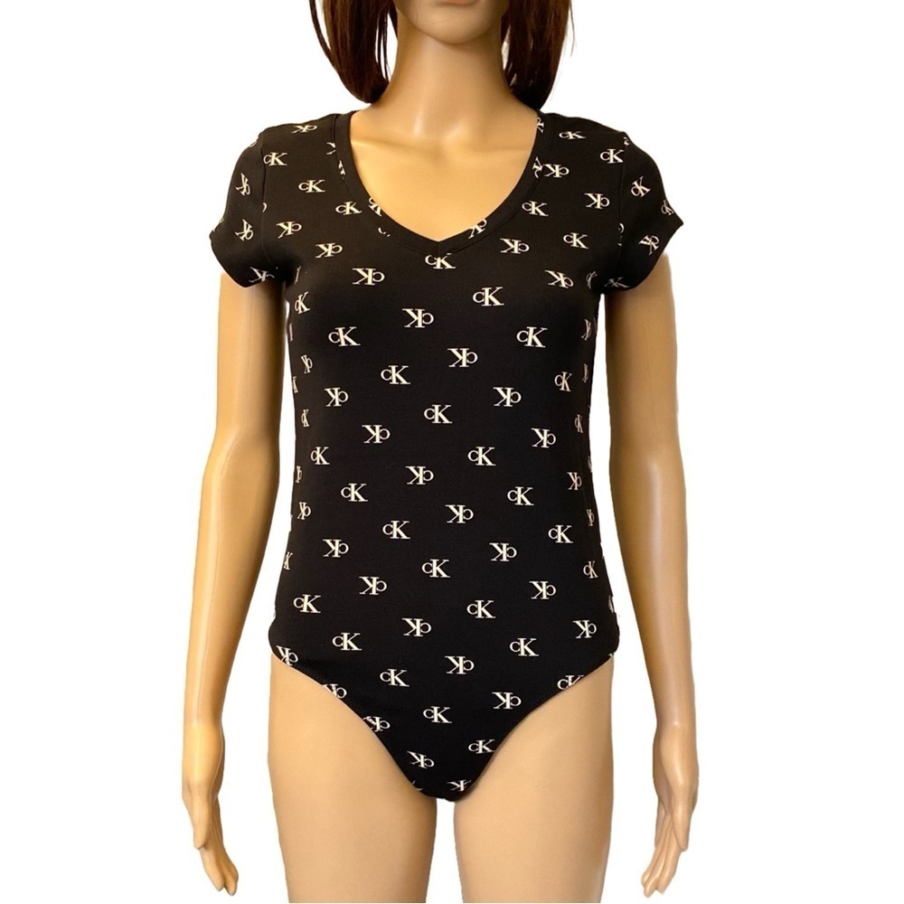Calvin Klein Womens Cap Sleeves Bodysuit V-Neck Stretch Top Black Size M NWT $49